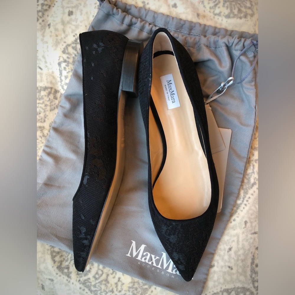NWT Max Mara Valreas black lace pointed flats